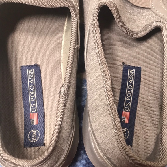 US Polo Assn Slip Ons - Picture 5 of 7